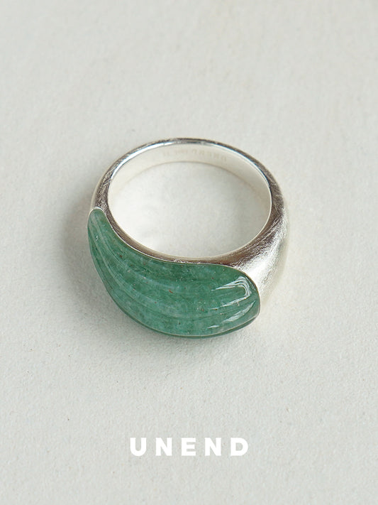 MEADOW Jade Flow Ring