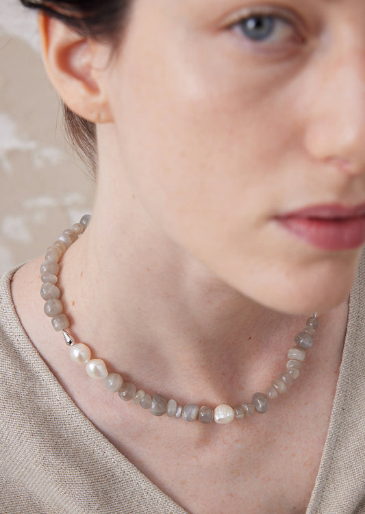 MOONLIT Necklace