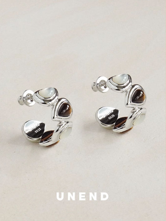 COVE Tiger Eyes C-shaped Earrings