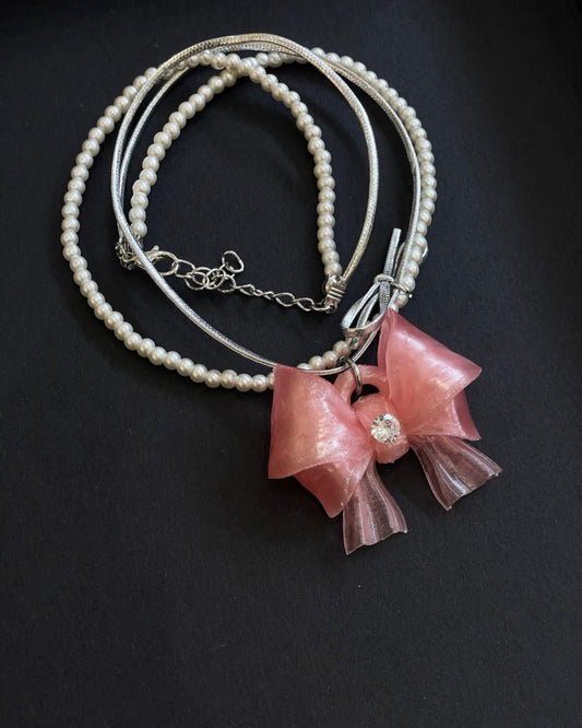 Exclusive Pearl Necklace with 3D Printed Bow Pendant