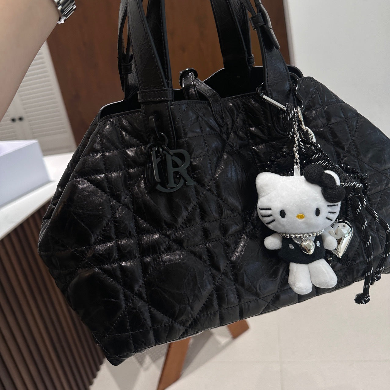 Hello Ktty Cuteshake Bag – Spectrum Collectons | Bolso de hello ktty Hello Ktty Cuteshake Bag – Spectrum Collectons | Bolso de hello ktty