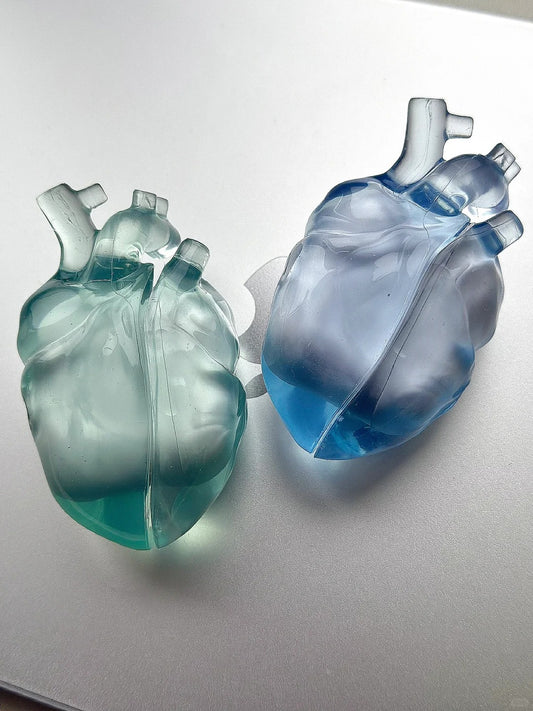 808FC Blue Heart-Shaped Liquid Silicone Protection Case for AirPods