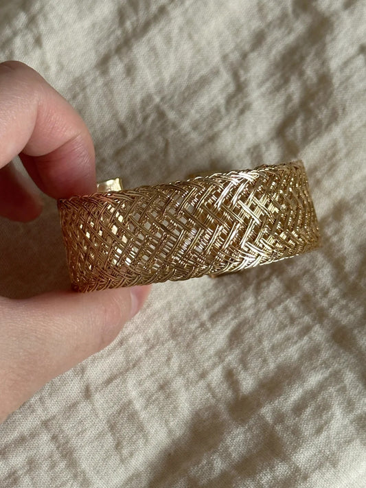 Wire Open Cuff