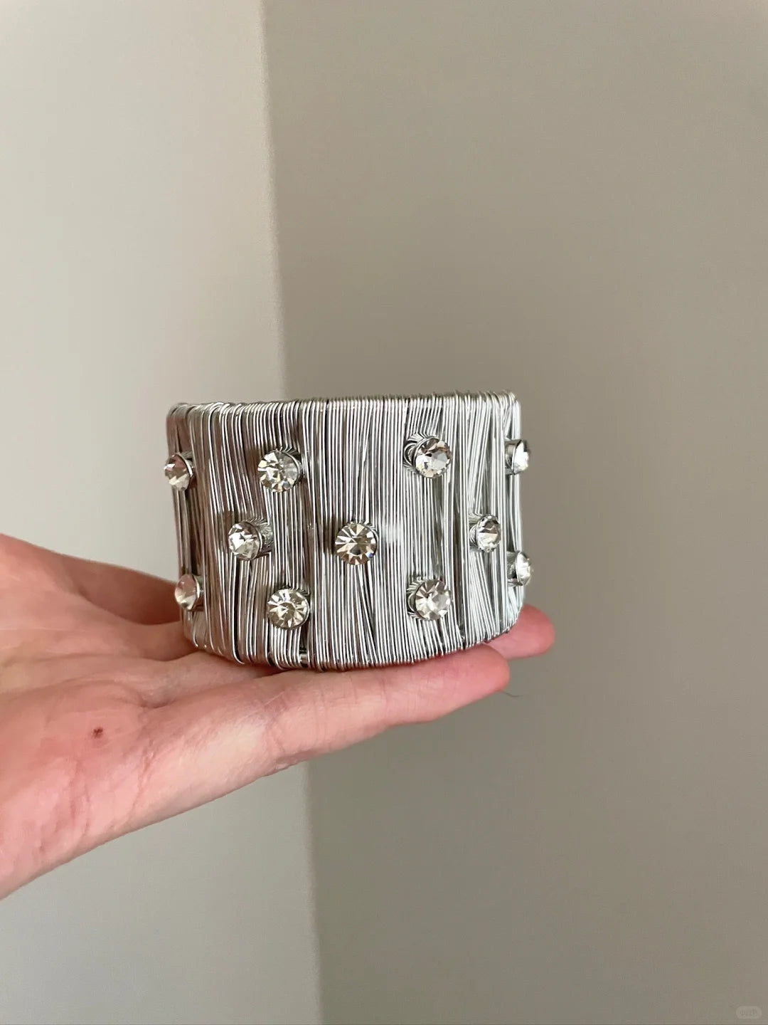 silver-wire-crystal-cuff-bracelet-high-quality-womens-fashion-jewelry-clearance