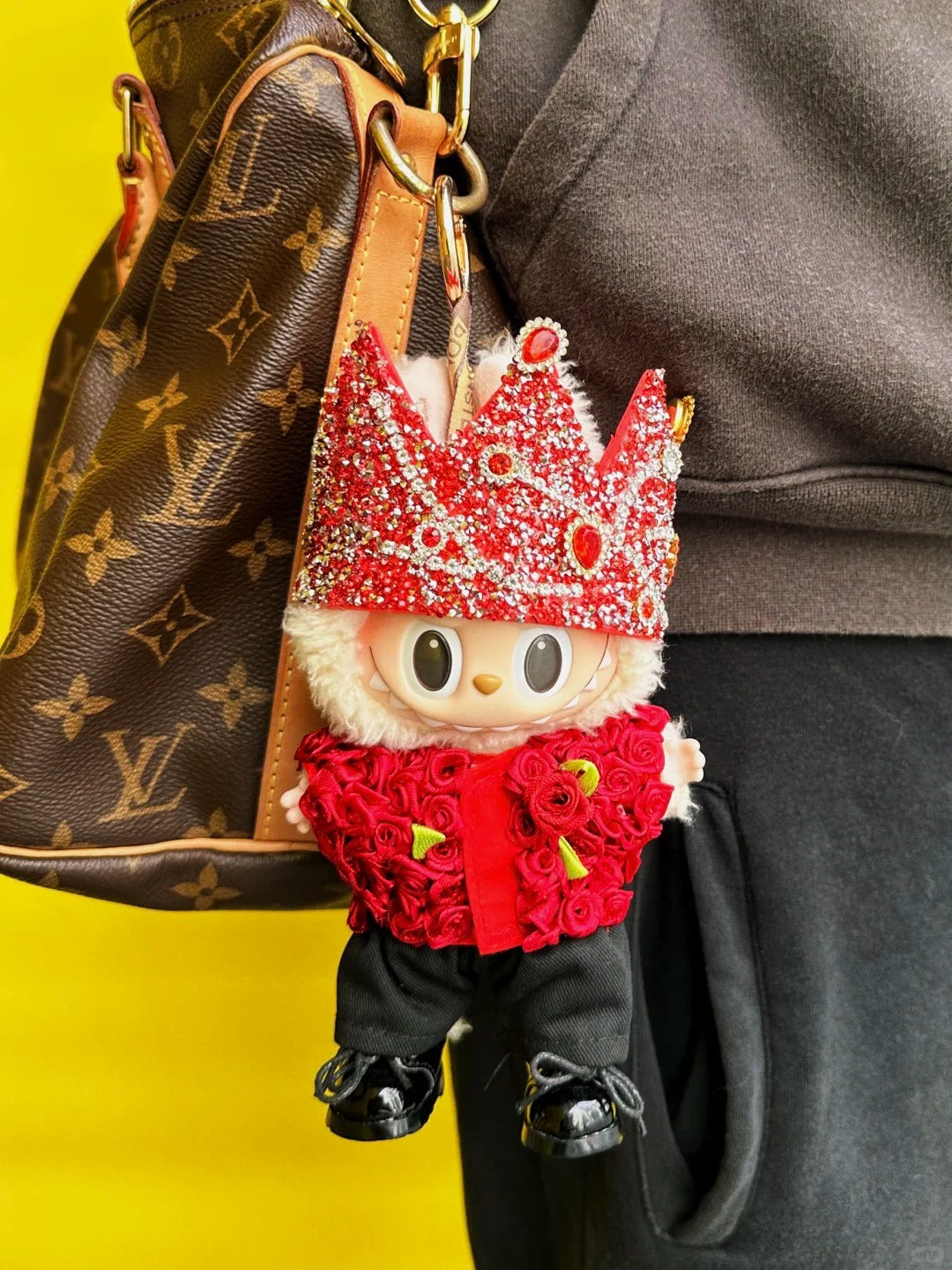 Labubu Rose Crown Red Clothes Set Exclusive Handmade Clothes Inspired by G-Dragon's Outfit Gagagleam Labubu Rose Crown Red Clothes Set Exclusive Handmade Clothes Inspired by G-Dragon's Outfit Gagagleam