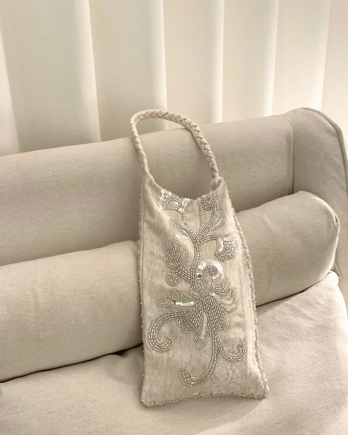  Handmade cedar beaded evening bag with silver floral sequin embroidery, luxury wedding guest purse for silk dresses, bridal clutch bag.