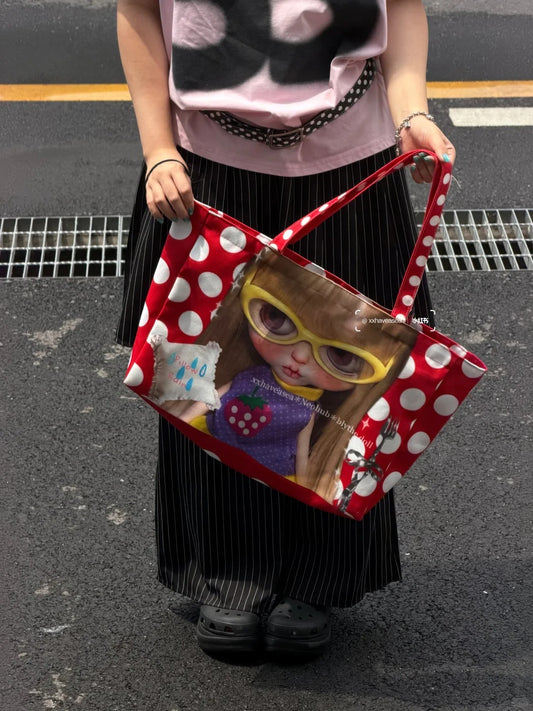 Neohub x Blythe Doll "Picnic Bug" Tote